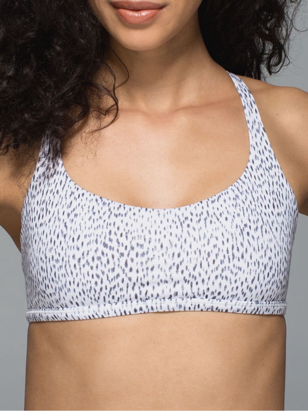 Lululemon Free To Be Wild sports bra sz 8